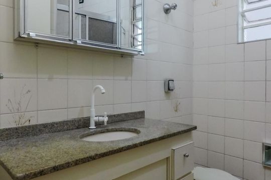 Banheiro de casa à venda com 1 quarto, 60m² em São João Clímaco, São Paulo