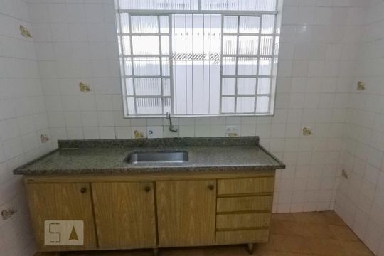 Cozinha de casa à venda com 1 quarto, 60m² em São João Clímaco, São Paulo