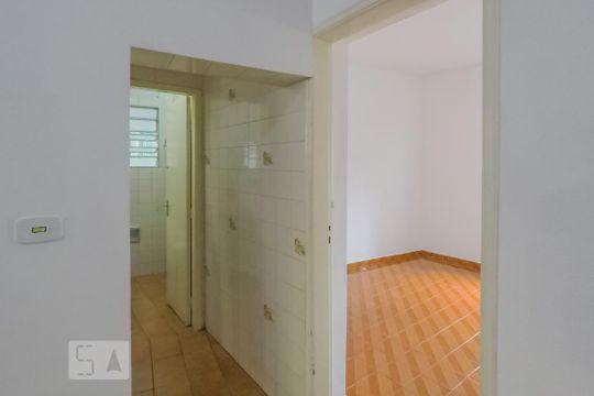 Corredor de casa à venda com 1 quarto, 60m² em São João Clímaco, São Paulo