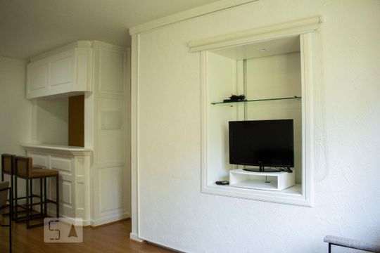 Sala de apartamento para alugar com 1 quarto, 35m² em Itaim Bibi, São Paulo