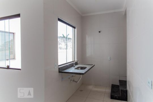 Cozinha de apartamento à venda com 2 quartos, 81m² em Vila Valparaíso, Santo André