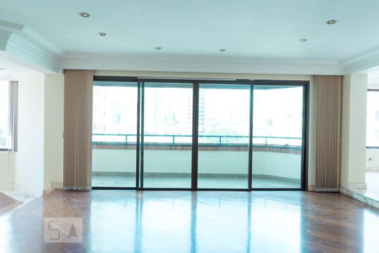 Apartamento à venda com 4 quartos, 220m² em Santana, São Paulo