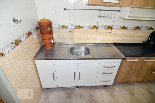 Cozinha de casa à venda com 2 quartos, 80m² em Saúde, Rio de Janeiro
