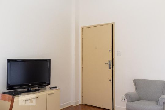 Sala de apartamento à venda com 2 quartos, 70m² em Liberdade, São Paulo