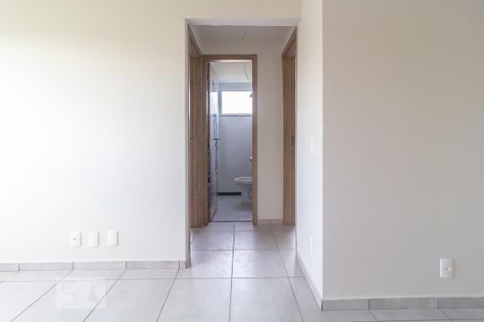 Corredor de apartamento à venda com 2 quartos, 49m² em Tanque, Rio de Janeiro
