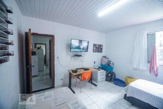 Quarto 1 de casa à venda com 2 quartos, 400m² em Vila Invernada, São Paulo