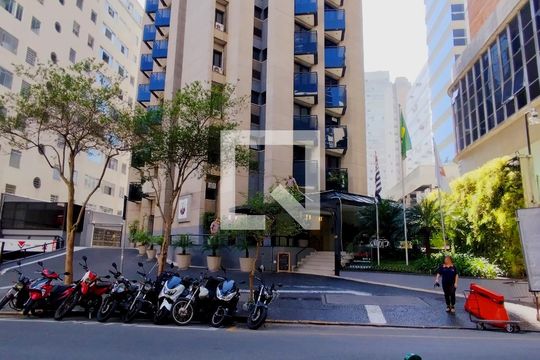 Fachada de apartamento para alugar com 1 quarto, 48m² em Consolação, São Paulo