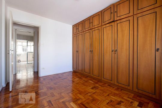 Quarto 2 de apartamento para alugar com 2 quartos, 70m² em Pinheiros, São Paulo