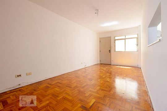 Apartamento para alugar com 2 quartos, 70m² em Pinheiros, São Paulo