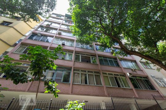 Fachada de kitnet/studio à venda com 1 quarto, 35m² em Glória, Rio de Janeiro