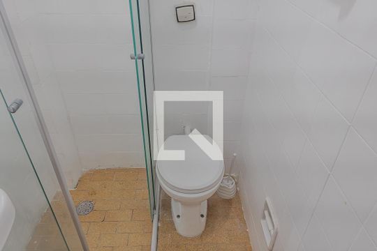 Banheiro de apartamento para alugar com 1 quarto, 42m² em Perdizes, São Paulo