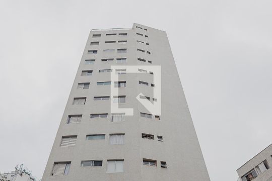 Fachada de apartamento para alugar com 1 quarto, 42m² em Perdizes, São Paulo