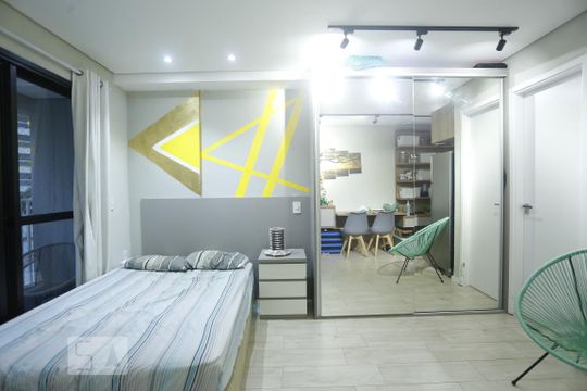 Studio de kitnet/studio para alugar com 1 quarto, 30m² em Santa Efigênia, São Paulo