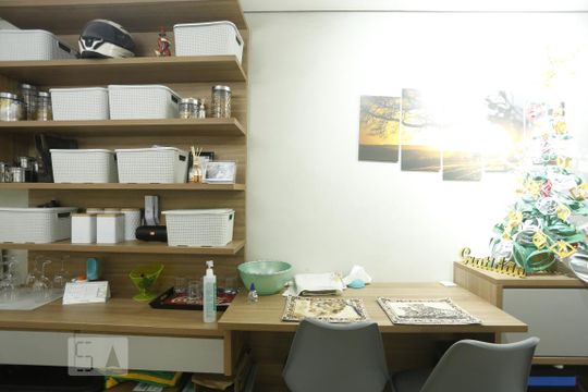 Entrada Cozinha de kitnet/studio para alugar com 1 quarto, 30m² em Santa Efigênia, São Paulo