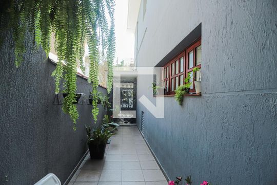 Quintal de casa à venda com 3 quartos, 160m² em Alto da Lapa, São Paulo