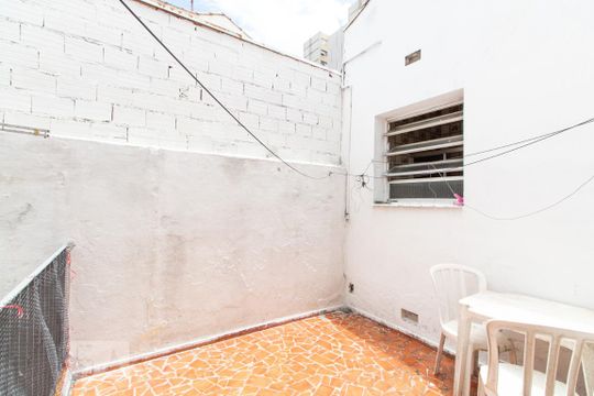 Área comum de casa à venda com 3 quartos, 160m² em Cambuci, São Paulo