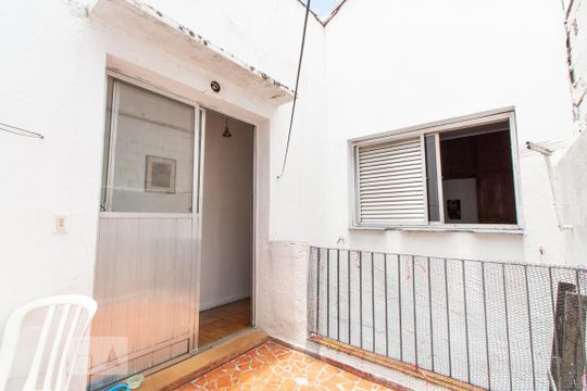 Área comum de casa à venda com 3 quartos, 160m² em Cambuci, São Paulo