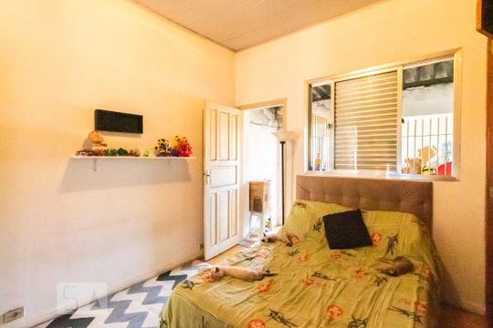 Suíte de casa à venda com 3 quartos, 160m² em Cambuci, São Paulo