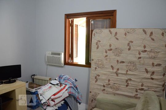 Quarto 2 de casa à venda com 3 quartos, 110m² em Estância Velha, Canoas
