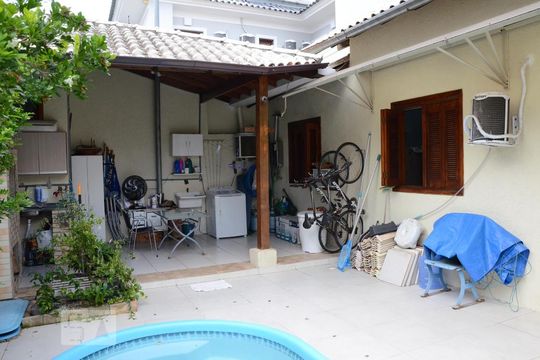 Área comum de casa à venda com 3 quartos, 110m² em Estância Velha, Canoas