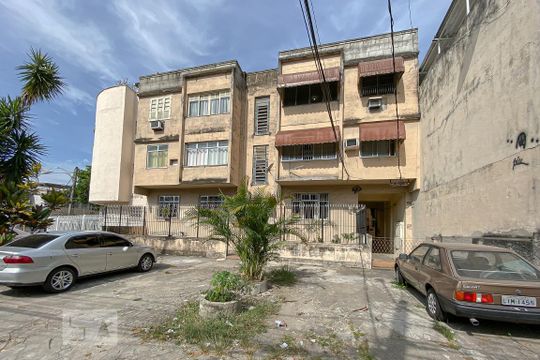 Fachada do Prédio de apartamento à venda com 2 quartos, 60m² em Bonsucesso, Rio de Janeiro