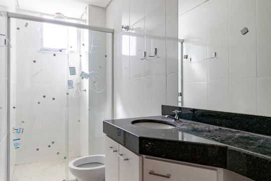 Banheiro Social de apartamento para alugar com 4 quartos, 150m² em São Pedro, Belo Horizonte