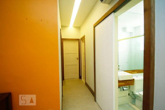 Corredor de apartamento à venda com 2 quartos, 103m² em Botafogo, Rio de Janeiro