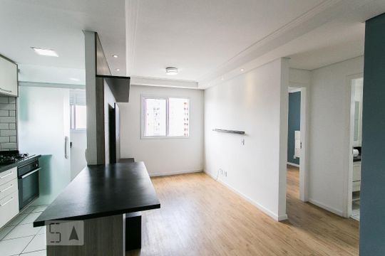 Sala de apartamento para alugar com 2 quartos, 45m² em Jardim Ibitirama, São Paulo