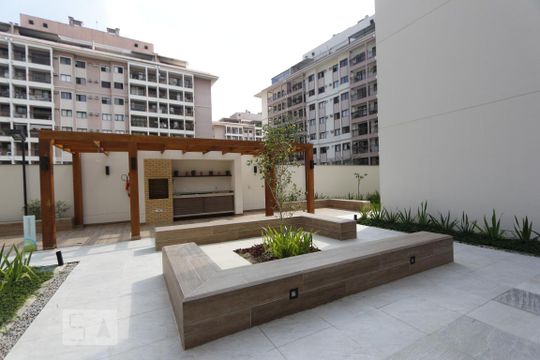 Área comum - Churrasqueira de apartamento para alugar com 2 quartos, 46m² em Taquara, Rio de Janeiro