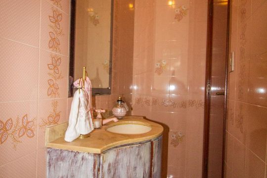 Lavabo da Sala de casa à venda com 3 quartos, 256m² em Água Rasa, São Paulo