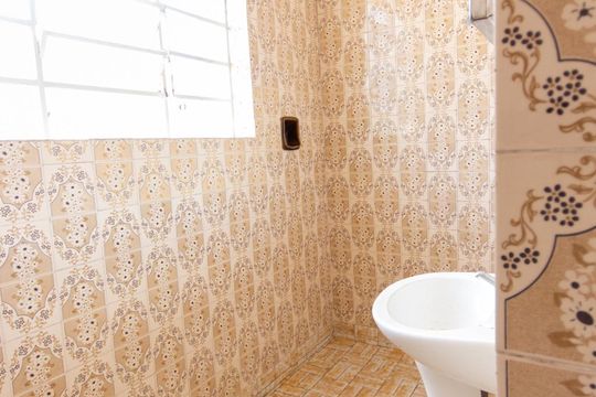 Banheiro 1 de casa à venda com 3 quartos, 250m² em Jardim Brasil (zona Norte), São Paulo