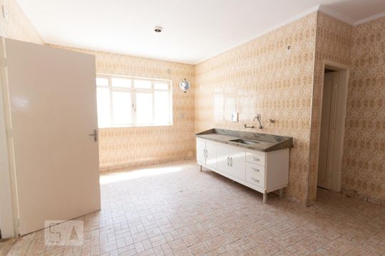 Cozinha de casa à venda com 3 quartos, 250m² em Jardim Brasil (zona Norte), São Paulo
