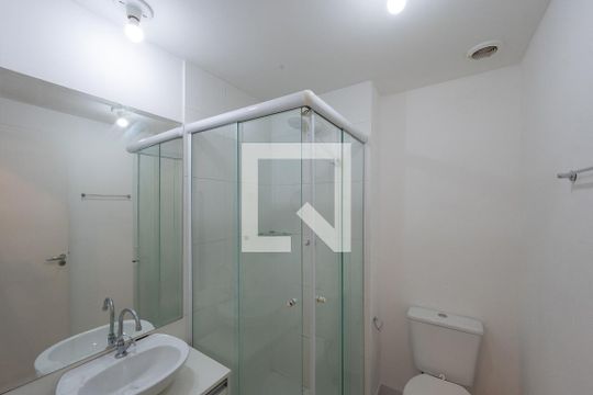Banheiro Social de kitnet/studio à venda com 1 quarto, 28m² em Mirandópolis, São Paulo
