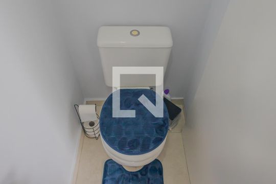 Lavabo de apartamento para alugar com 1 quarto, 58m² em Pinheiros, São Paulo