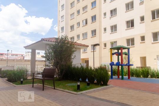 Área comum de apartamento para alugar com 2 quartos, 41m² em Itaquera, São Paulo