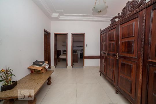 Sala 2 de casa à venda com 4 quartos, 320m² em Itapoã, Belo Horizonte