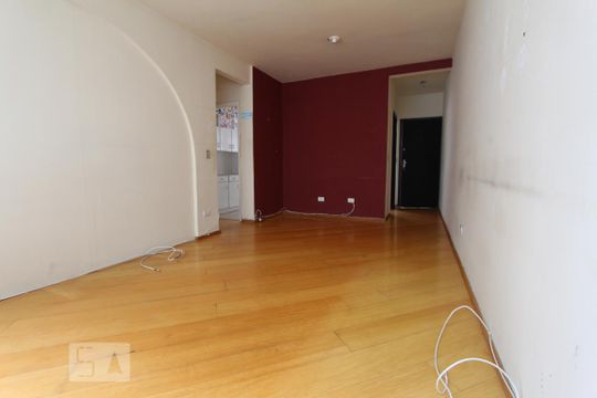 Sala de apartamento para alugar com 3 quartos, 72m² em Água Verde, Curitiba