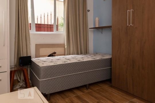 Quarto de casa para alugar com 1 quarto, 45m² em Jardim Oriental, São Paulo