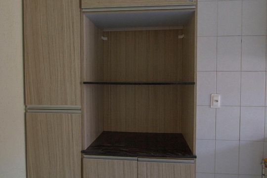 Cozinha - Armários de apartamento à venda com 2 quartos, 58m² em Parque Residencial Eloy Chaves, Jundiaí