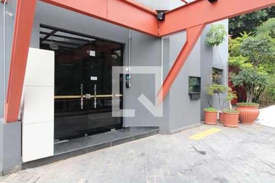Fachada de apartamento para alugar com 1 quarto, 39m² em Brooklin Paulista, São Paulo