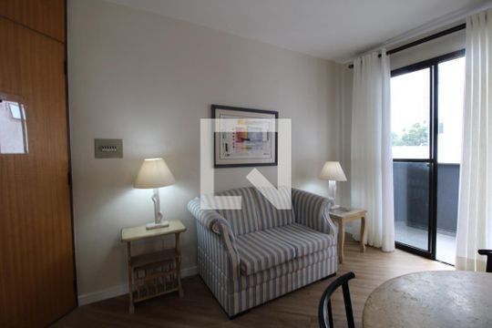 Sala de apartamento para alugar com 1 quarto, 39m² em Brooklin Paulista, São Paulo