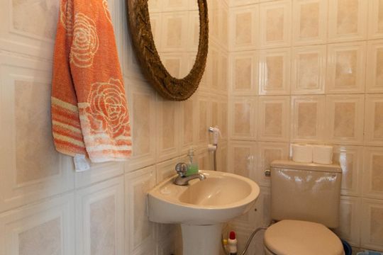 Lavabo de casa à venda com 5 quartos, 130m² em Vila Ema, São Paulo