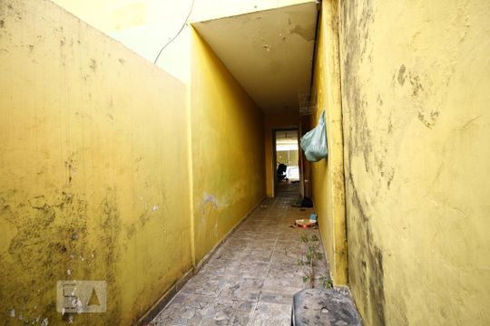 lateral de casa à venda com 2 quartos, 60m² em Saúde, São Paulo