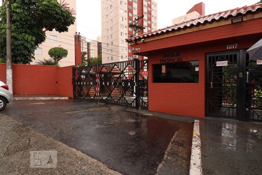Fachada de apartamento à venda com 2 quartos, 68m² em Vila Vermelha, São Paulo