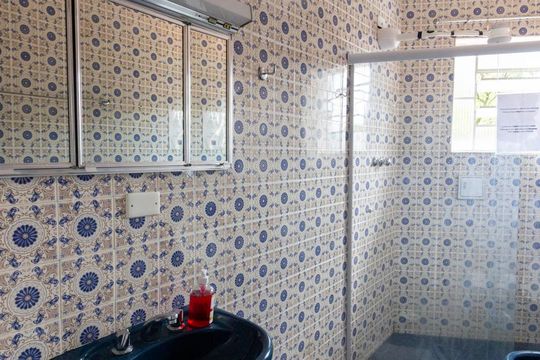 Banheiro de casa à venda com 4 quartos, 1200m² em Jardim São Paulo(zona Norte), São Paulo
