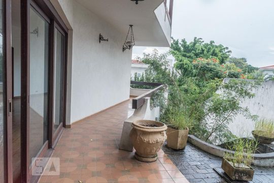Varanda de casa à venda com 4 quartos, 700m² em Jardim Guedala, São Paulo