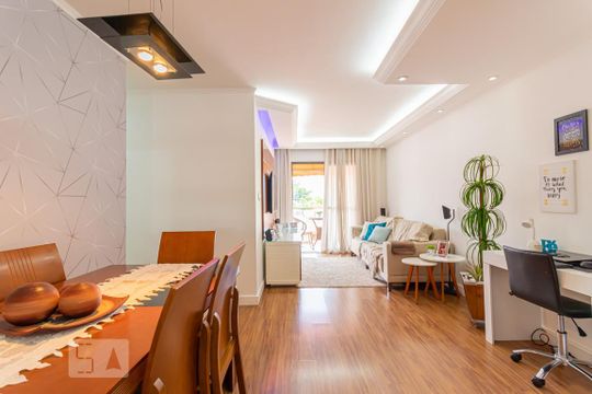 Apartamento para alugar com 2 quartos, 62m² em Jardim Santa Cruz (sacomã), São Paulo