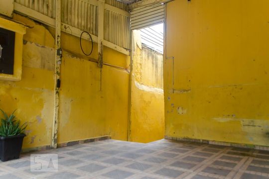 Garagem de casa à venda com 3 quartos, 160m² em Vila Primavera, São Paulo