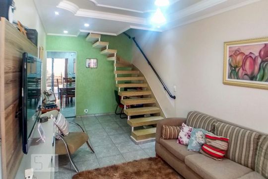 Casa à venda com 3 quartos, 180m² em Baeta Neves, São Bernardo do Campo