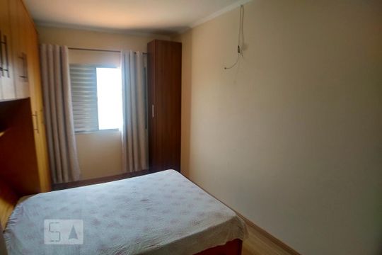 Dormitório 1 de casa à venda com 3 quartos, 180m² em Baeta Neves, São Bernardo do Campo